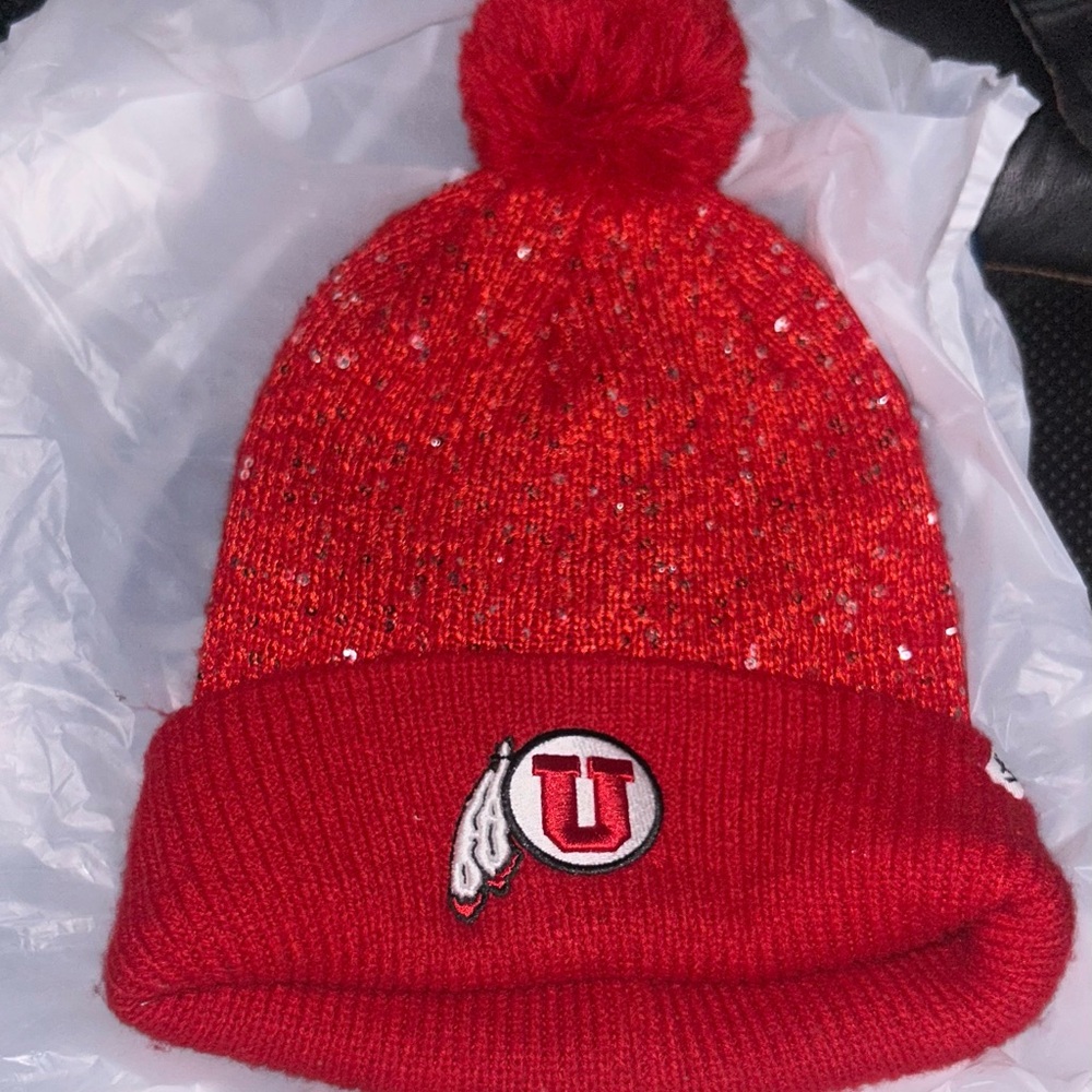'47 Red with Pom-Pom Utah